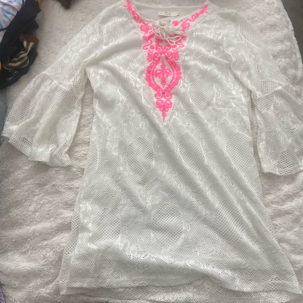 White cover up